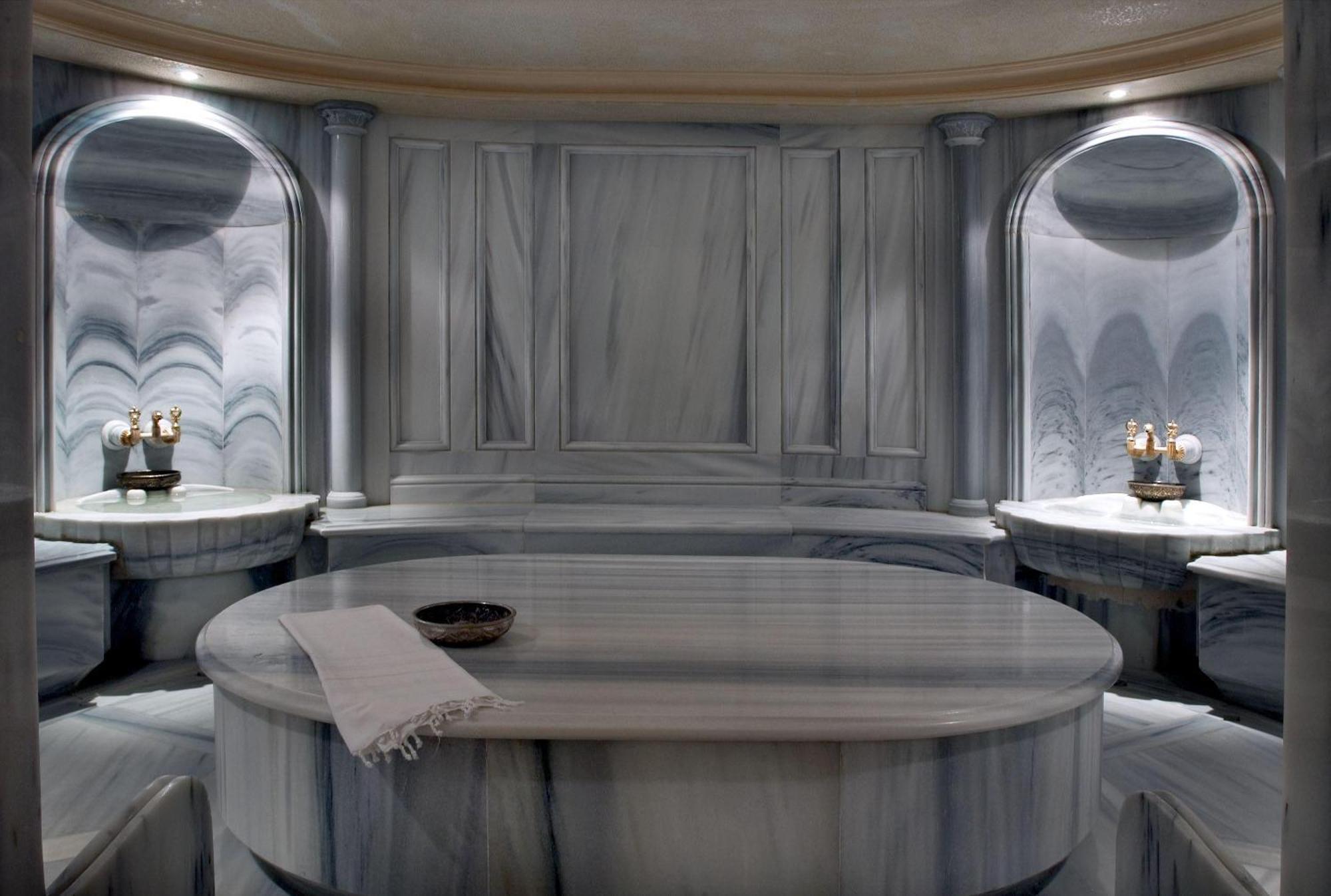 Bentley London Hotel Facilities photo